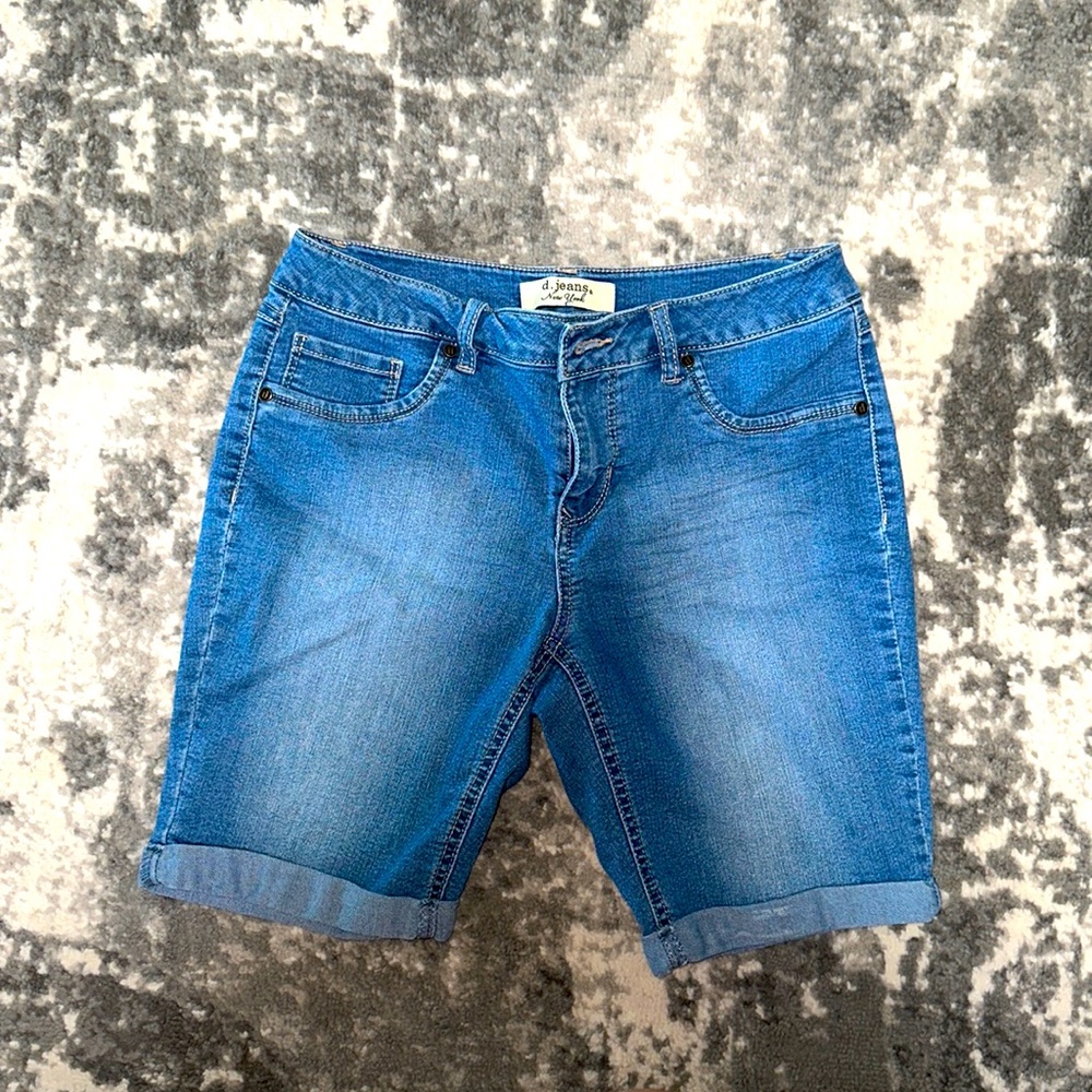 Women’s jean Bermuda shorts
